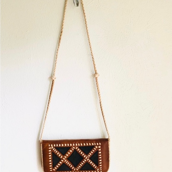 Vintage New Boho Diamond Pattern hand stitched Leather crossbody Bag purse - Picture 4 of 16